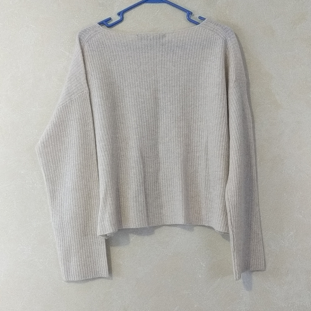 360 Cashmere Knit Sweater Lutes - Picture 4 of 5